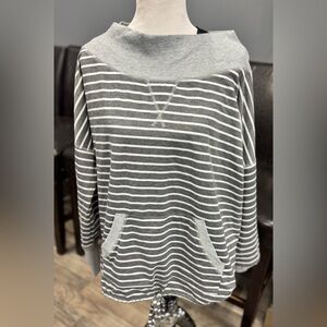 Women’s Simple By Suzanne Betro Boat Neck Size XL